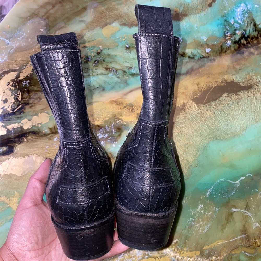 Vintage Foundry Co Leather Boots - Picture 6 of 8